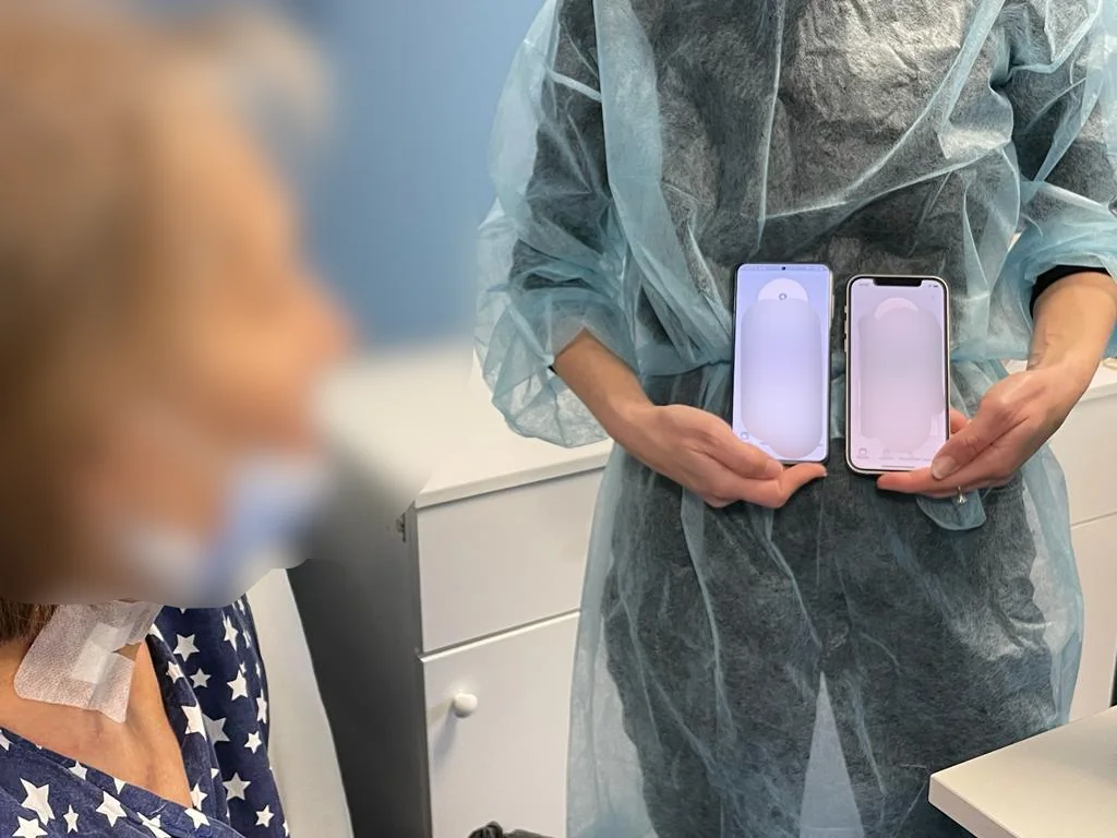 Testing two app designs with a patient in the clinic